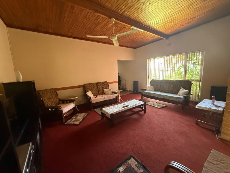 3 Bedroom Property for Sale in Vaalpark Free State
